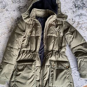 JCrew chateau puffer jacket with PrimaLoft